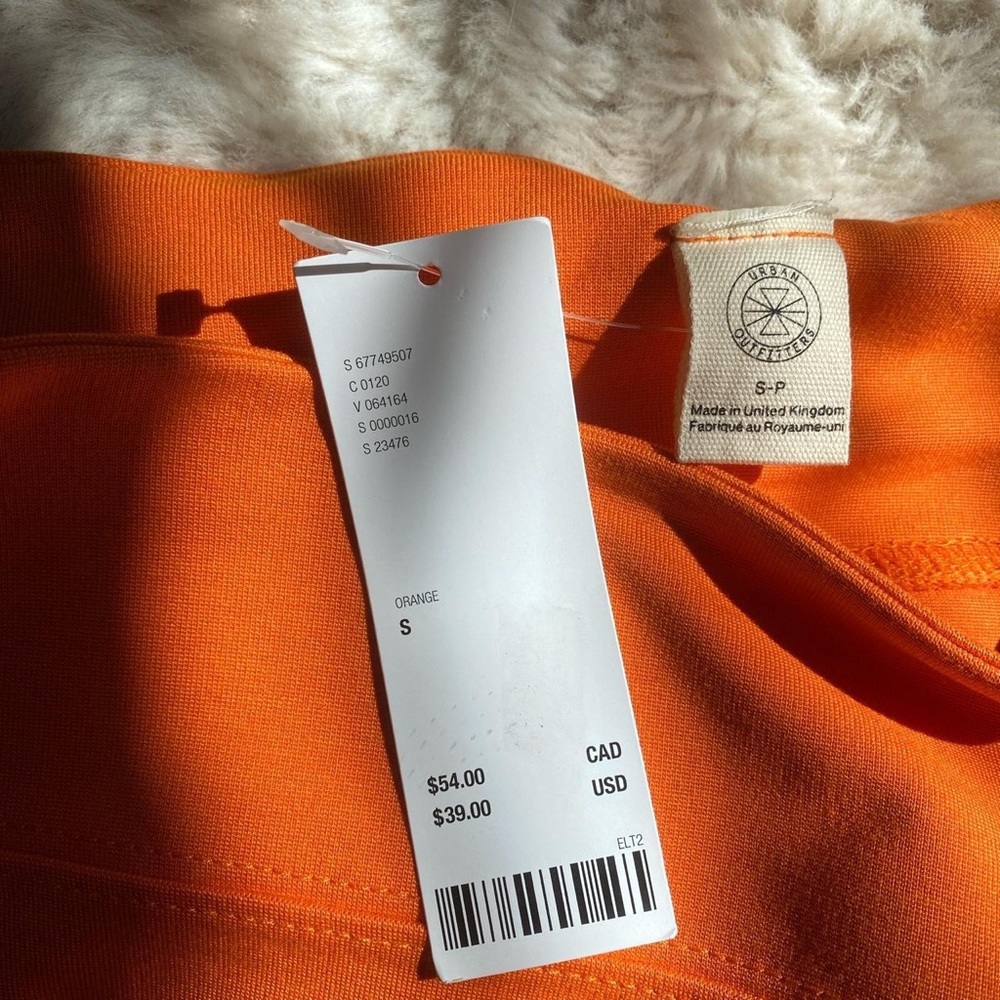 Urban Outfitters orange mini skirt - Picture 5 of 6